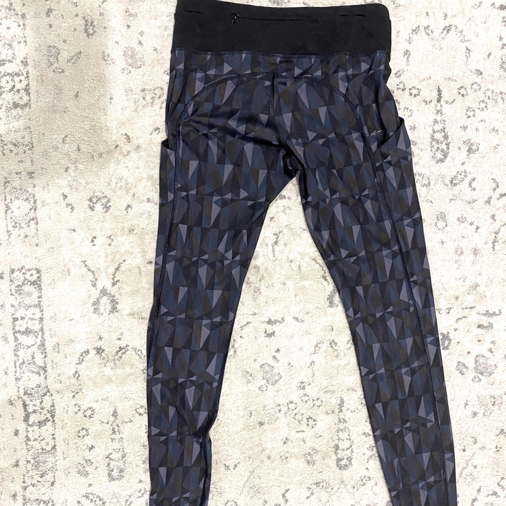 LuLu Lemon Yoga Pants Geometric